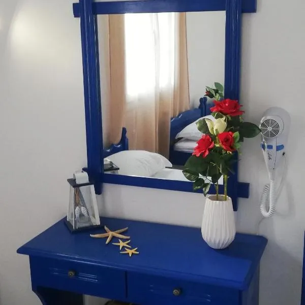 Aiantas, hotel v destinaci Ermupoli