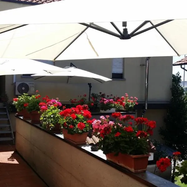Flying Hotel, hotel v destinaci San Maurizio Canavese