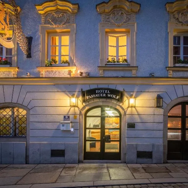 Hotel Passauer Wolf, hotell i Passau