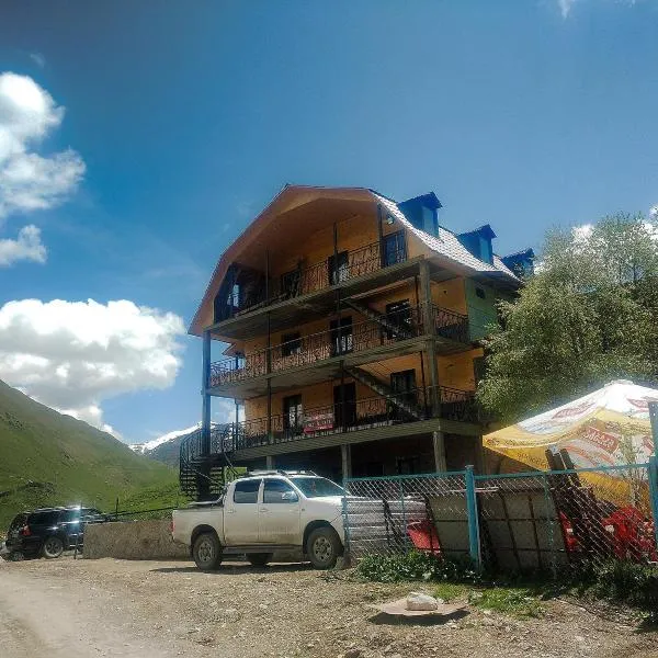 Ushguli Panorama Guest House, hotel a Ushguli