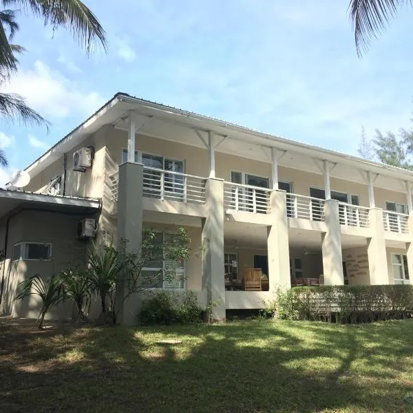 Barra Beach Villa, מלון בMorrumbene