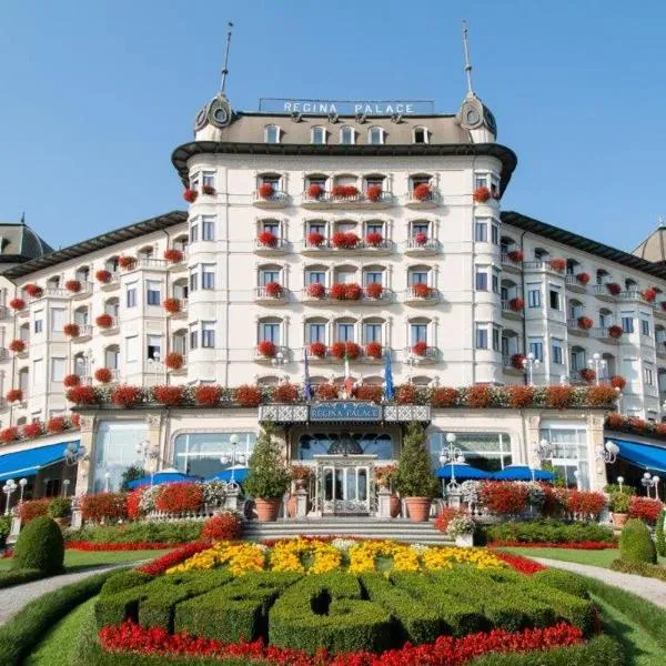 Hotel Regina Palace, hotel en Belgirate