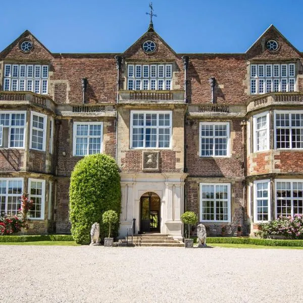 웨더비에 위치한 호텔 Goldsborough Hall