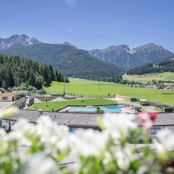 Hotel Scherer, hotel u Valdaori