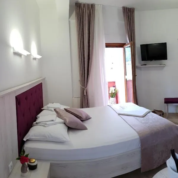 Apis Hotel, viešbutis mieste Trebinė