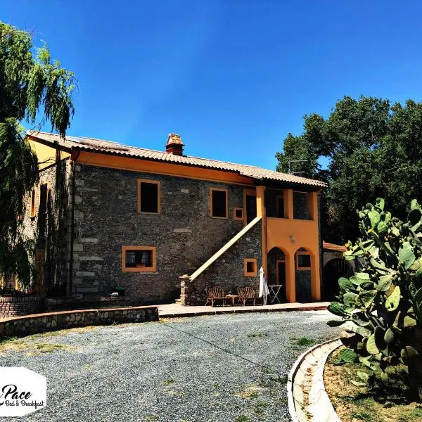 바다에 위치한 호텔 Podere La Pace