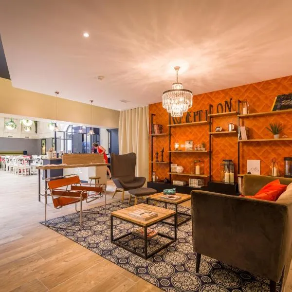 The Originals Boutique, Hôtel Le Londres, Saumur – hotel w mieście Saumur