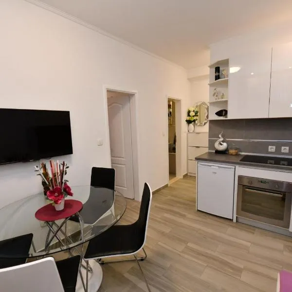 Apartment Cecilija, hotel v destinaci Sinj