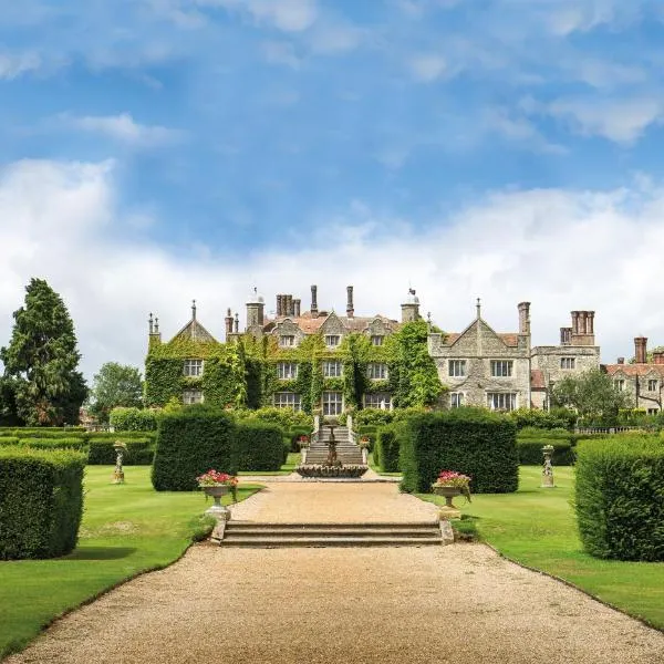 Eastwell Manor, Champneys Hotel & Spa, hotel v destinaci Ashford