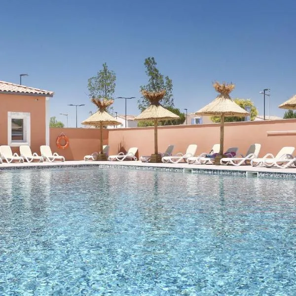 Résidence Odalys Fleur de Sel, hotel in Aigues-Mortes