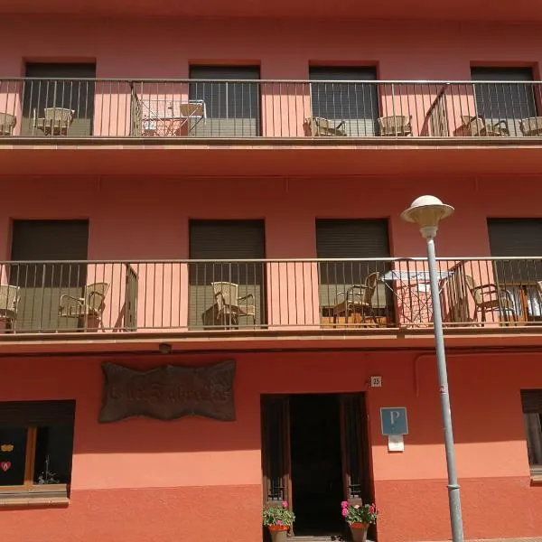 Pensio Can Fabrellas, hotel em Sant Antoni de Calonge
