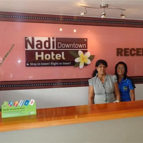 Viesnīca Nadi Downtown Hotel pilsētā Momi