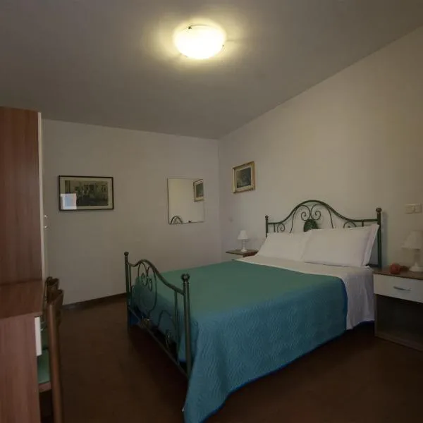 Hotel Athena, hotel en SantʼAnatolia di Narco