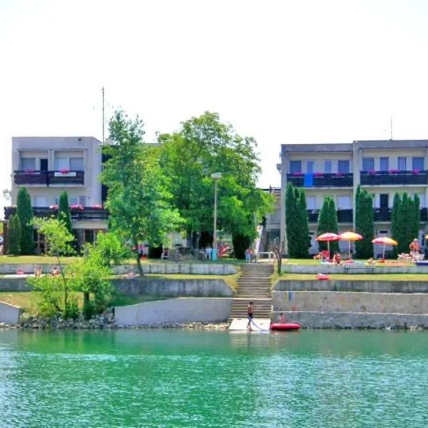 Hotel Fortuna, hotel v Senci