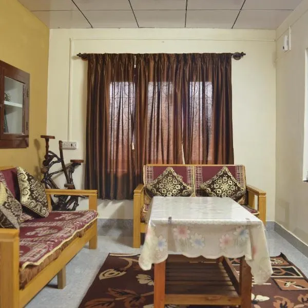 Agasthya Homestay - With Kitchenette, hotell i Sampaji