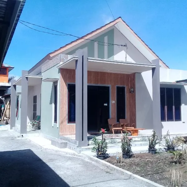 Cinnamon Guest House, hótel í Bajawa