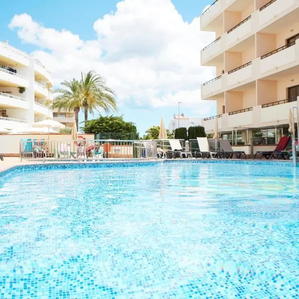 Invisa Hotel La Cala, hotel Santa Eularia des Riuban