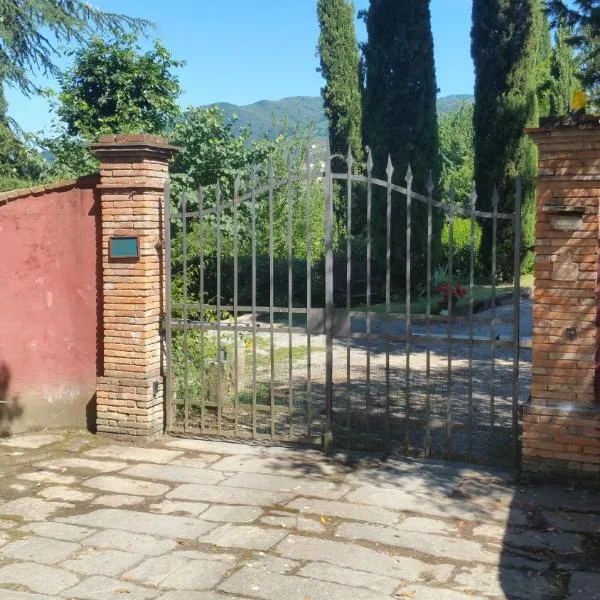 Il Fienile del Colle, hotel in Pescia