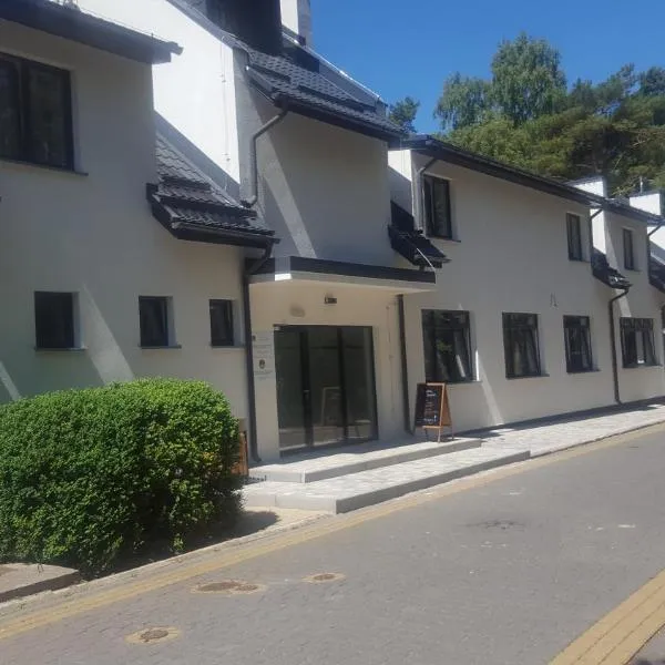 Ośrodek LZS CIS "Od Nowa" – hotel w mieście Osieki