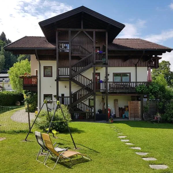 Appartementhaus Hollaus, hotel v destinaci Zell am See