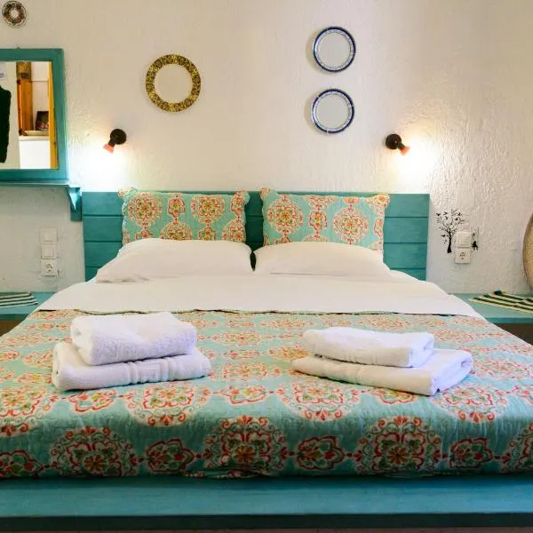 Spiros Rooms, hôtel à Panormos Skopelos