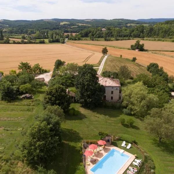 Domaine Les Miquels, hotel v destinaci Castelnau-de-Montmiral