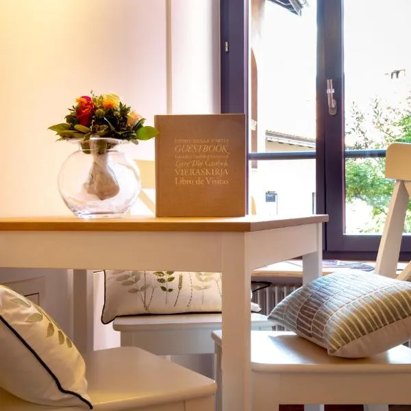 Borghese Apartment, hotel v destinaci Locarno