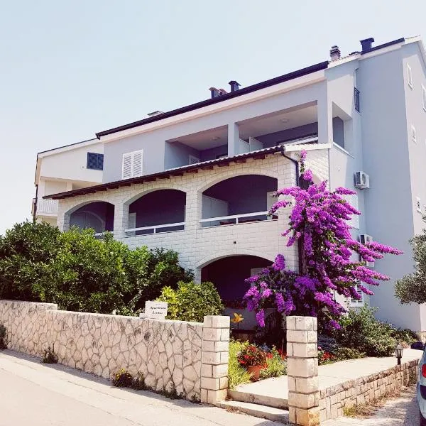 Apartments Luma, khách sạn ở Đảo Hvar