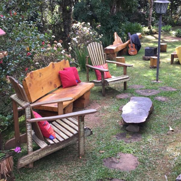 Apartamento em Condomínio Campos do Jordão