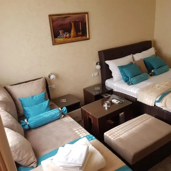Stan 110, hotel in Orašje