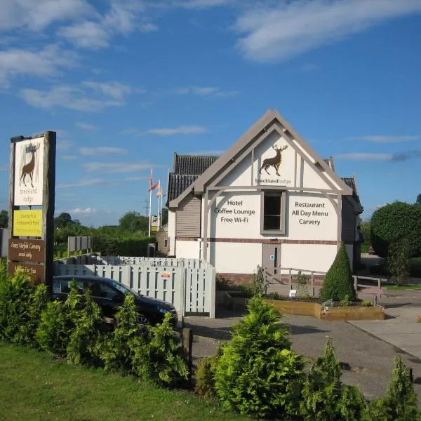 Breckland Lodge, hotel in Spooner Row