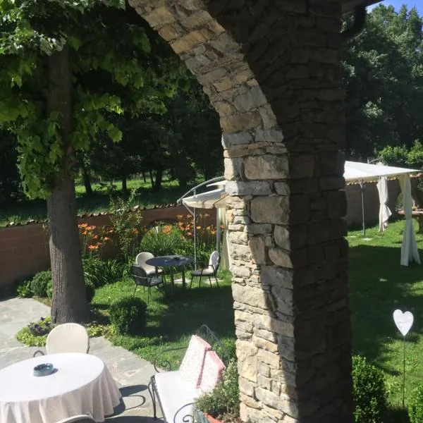 Cà 'd Gnese, hotel i Castagnole Lanze