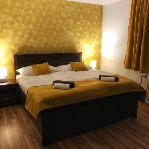 Villa Rustica, hotel v Bešeňové