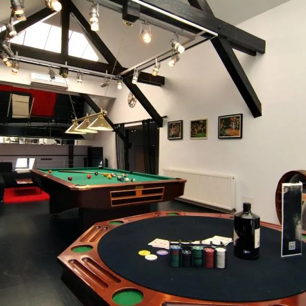 Play Loft Accommodations、ブカレストのホテル