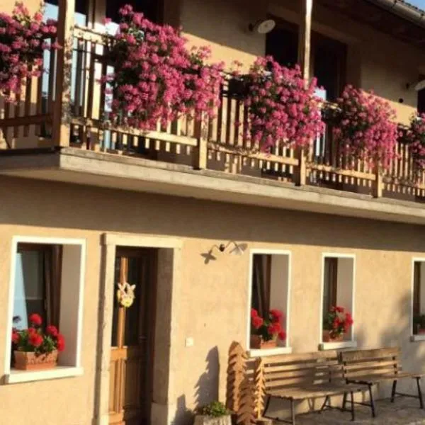 Bed & Breakfast Col Mazzet, hotel v destinaci Belluno
