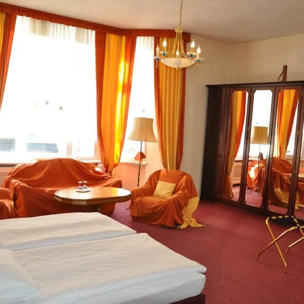Hotel Pension Savoy am Kurdamm und Zoo, hotel v Berlíne