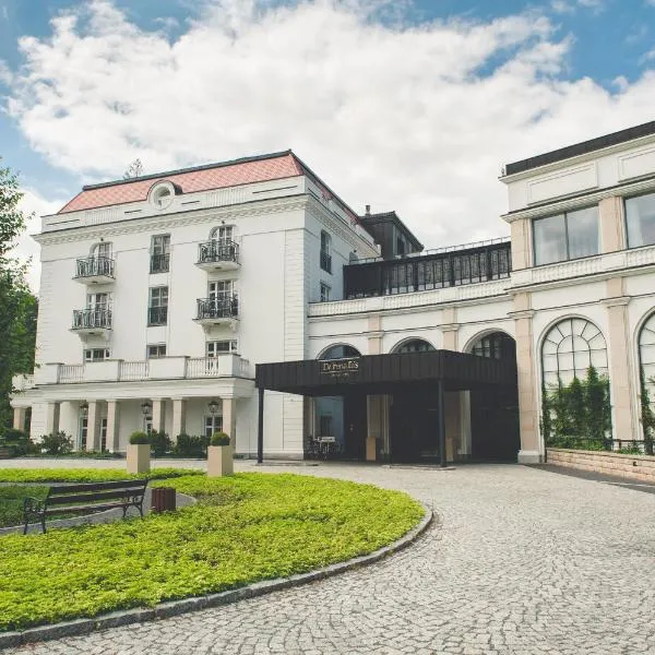 Hotel SPA Dr Irena Eris Polanica Zdrój, hotel en Polanica-Zdrój