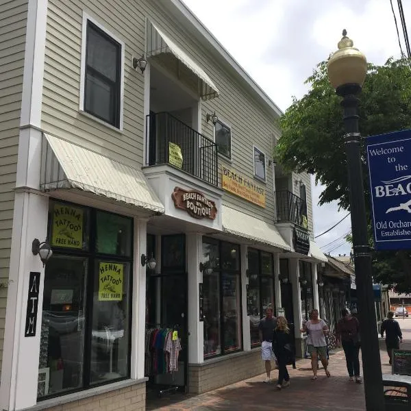 Beach Fantasy Apartment Suites, hotel in Old Orchard Beach