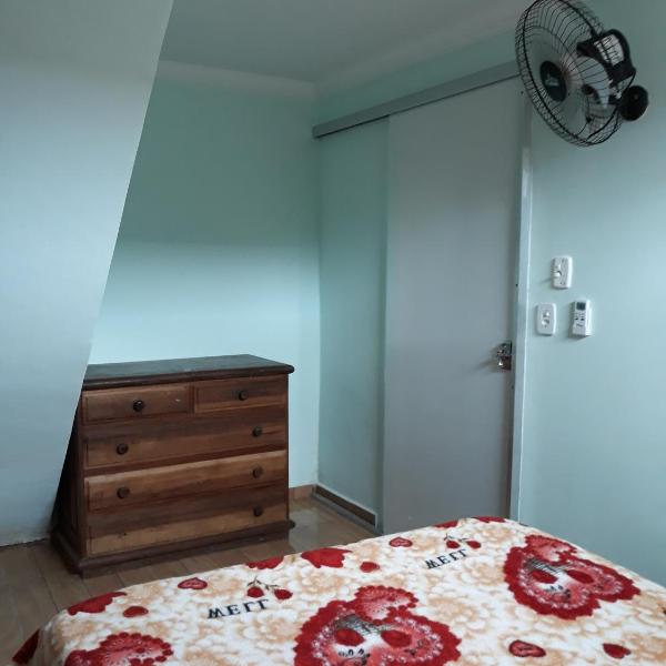 Casa de amigos e parentes - Foto 2