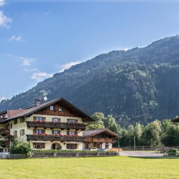 Ferienhof Stadlpoint – hotel w mieście Ried im Zillertal