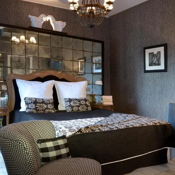 Hôtel Saint Pierre Boutique-Hôtel – hotel w mieście Saumur