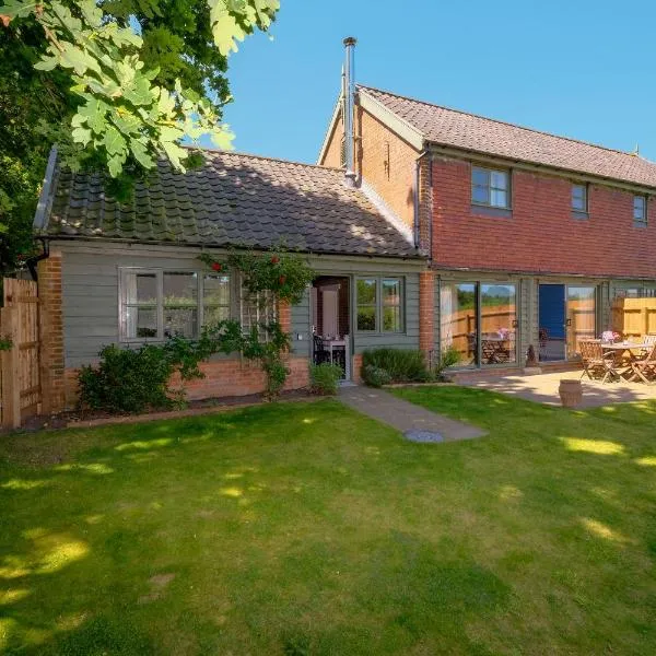 The Dairy Cottage, hotel in Aldeburgh