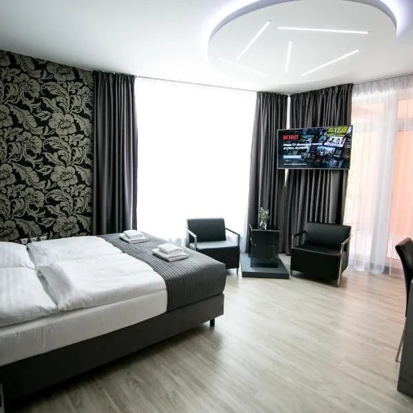 Hotel U Kostela, hotell i Rajhrad