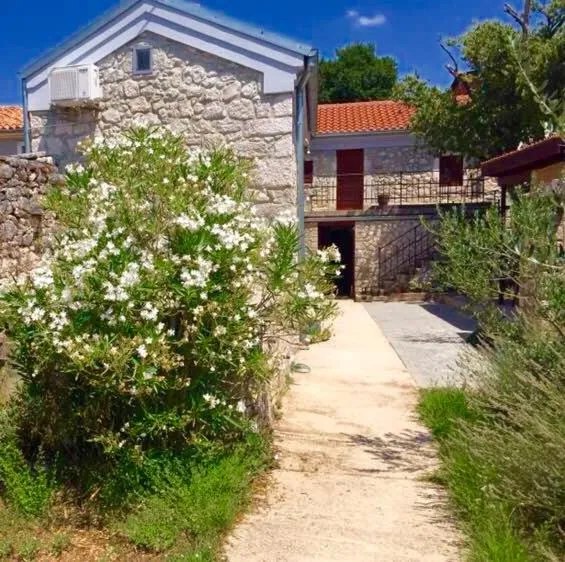 Holiday Home Banalu, hotel v destinaci Jadranovo