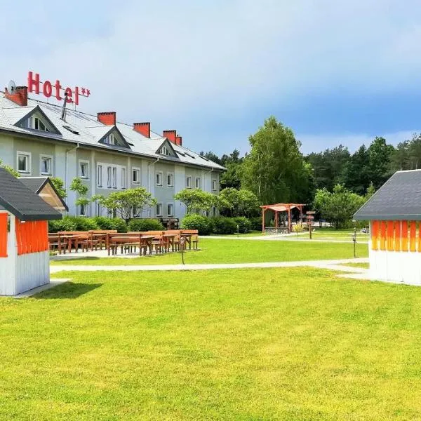 Hotel TIREST, hotel em Osieck