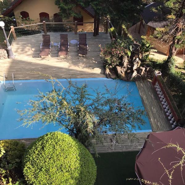 Hospedagem Casadalee chalé com piscina privativa aquecida e Apartamento sem piscina