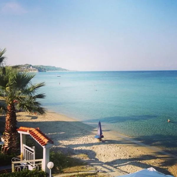 Seafront Maisonette in Fourka, hotell sihtkohas Foúrka