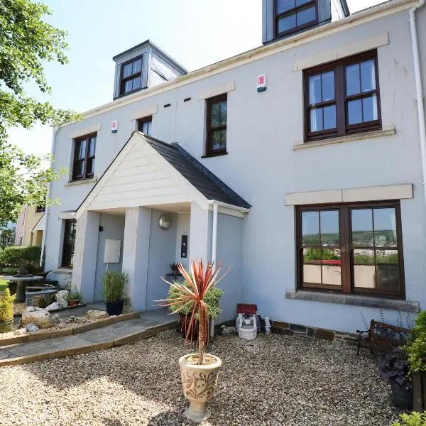 5 Chandlers Yard, hotel in Burry Port
