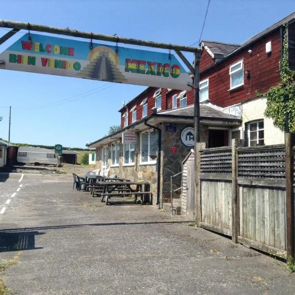 Pantyrathro International Hostel, hotel v destinaci Carmarthen