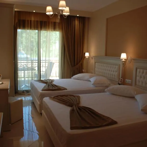 Elxis Luxury Resort, hotel in Nea Vrasna